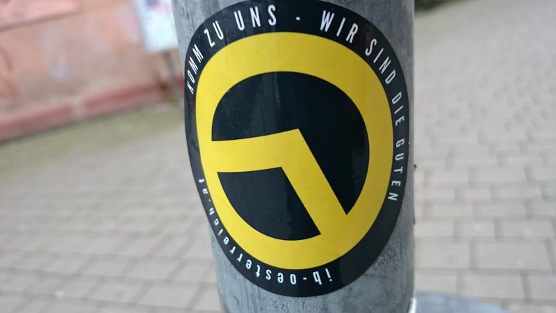 Die Identitären _ geklebt am Luisenplatz Wiesbaden März 2016 _ privat