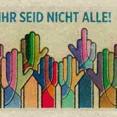 Sonntag auf die Gass´ gegen Hysterie und Hass: „Ihr seid nicht alle“-Demo für das bunte und offene Wiesbaden